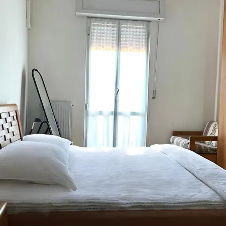 P038 - Porto Recanati, Ampio Trilocale A Due Passi Dal Mare *