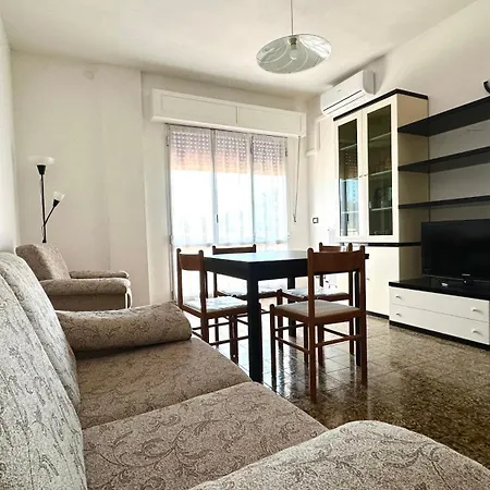 P038 - Porto Recanati, Ampio Trilocale A Due Passi Dal Mare 포르토레카나티